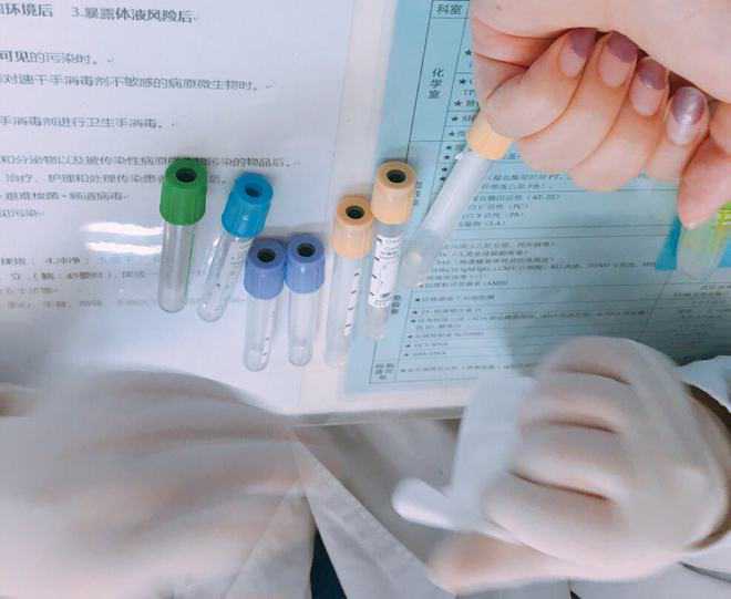 国内医院供卵贵不贵,女性39岁绝经2年还可以做试管婴儿*孩子吗?